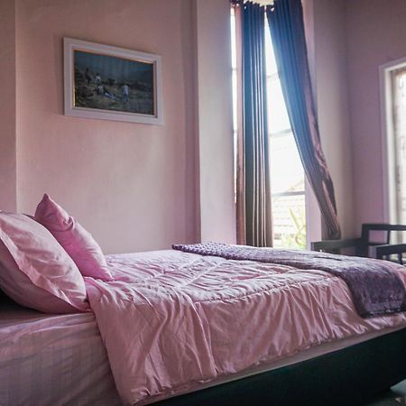 Gigafa Homestay Проболинго Екстериор снимка